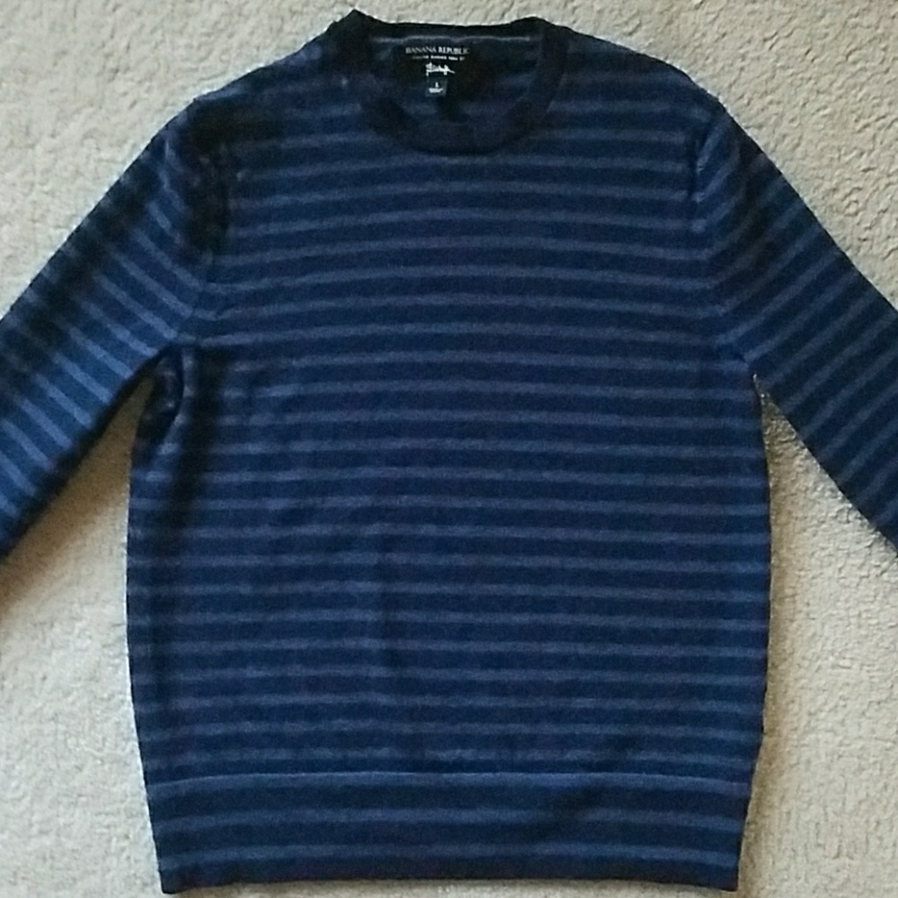 Banana Republic sweater